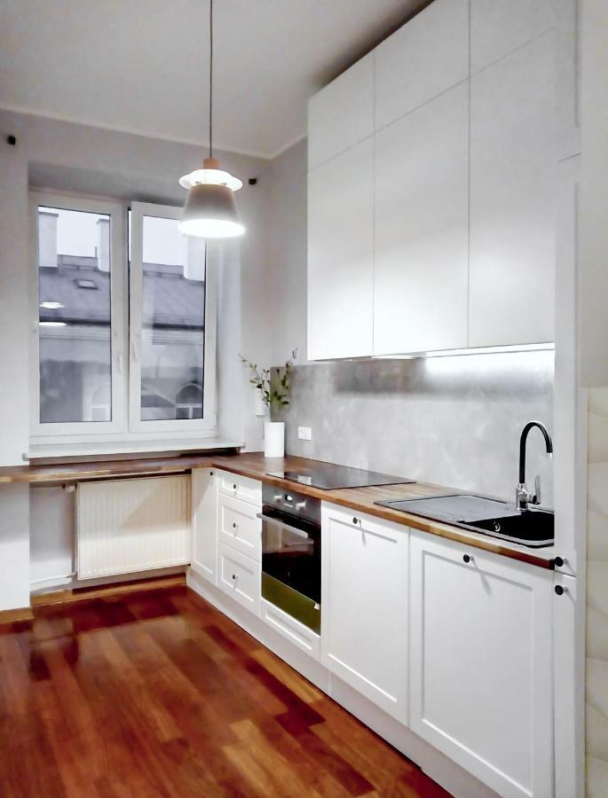 *Clicktheflat* Wilcza 33 Street Apart Rooms In The City Center Warschau Exterior foto